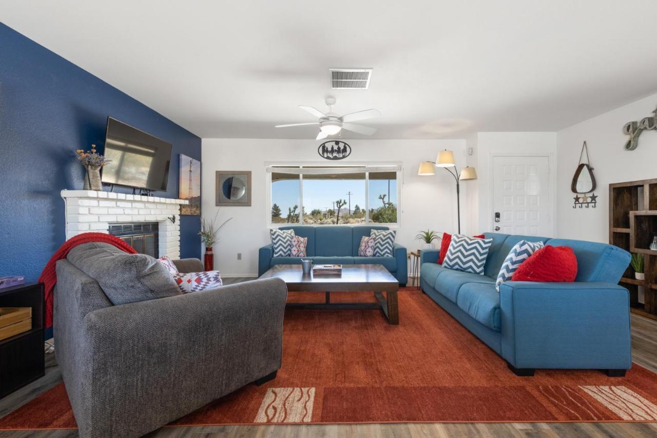 Horseshoe House - Hot Tub, Bbq And Fire Pit! Home Joshua Tree Extérieur photo